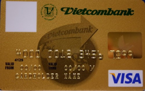 Vietcombank ưu đãi chi tiêu bằng thẻ ghi nợ Vietcombank Visa