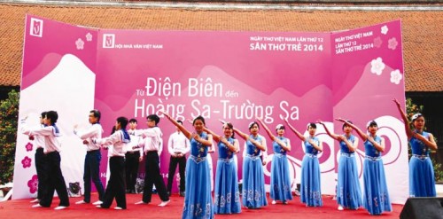 Ngày thơ Việt Nam lần thứ 13: Giới thiệu một dân tộc yêu thi ca