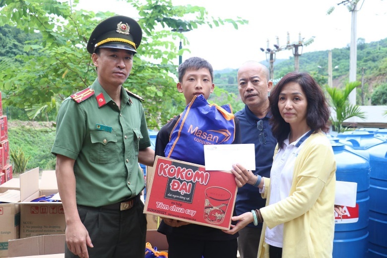 Masan đóng góp 1 tỷ đồng giúp người dân Kỳ Sơn, tỉnh Nghệ An khắc phục hậu quả thiệt hại do bão