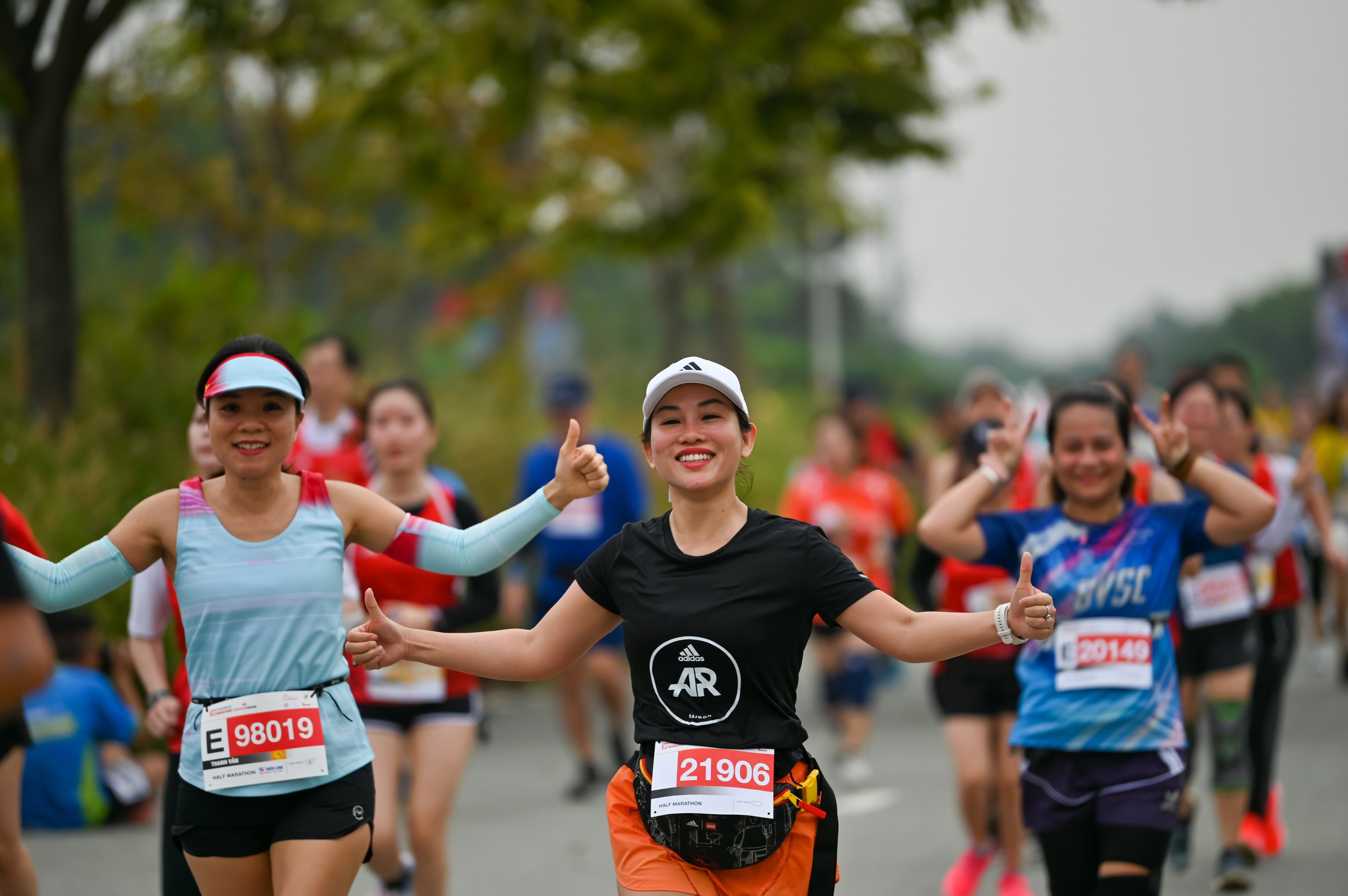 giai marathon quoc te tphcm techcombank mua thu 5 thanh cong tot dep