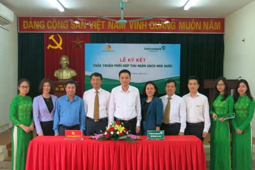 Vietcombank Sóc Sơn phối hợp thu NSNN với Kho bạc Nhà nước huyện Mê Linh