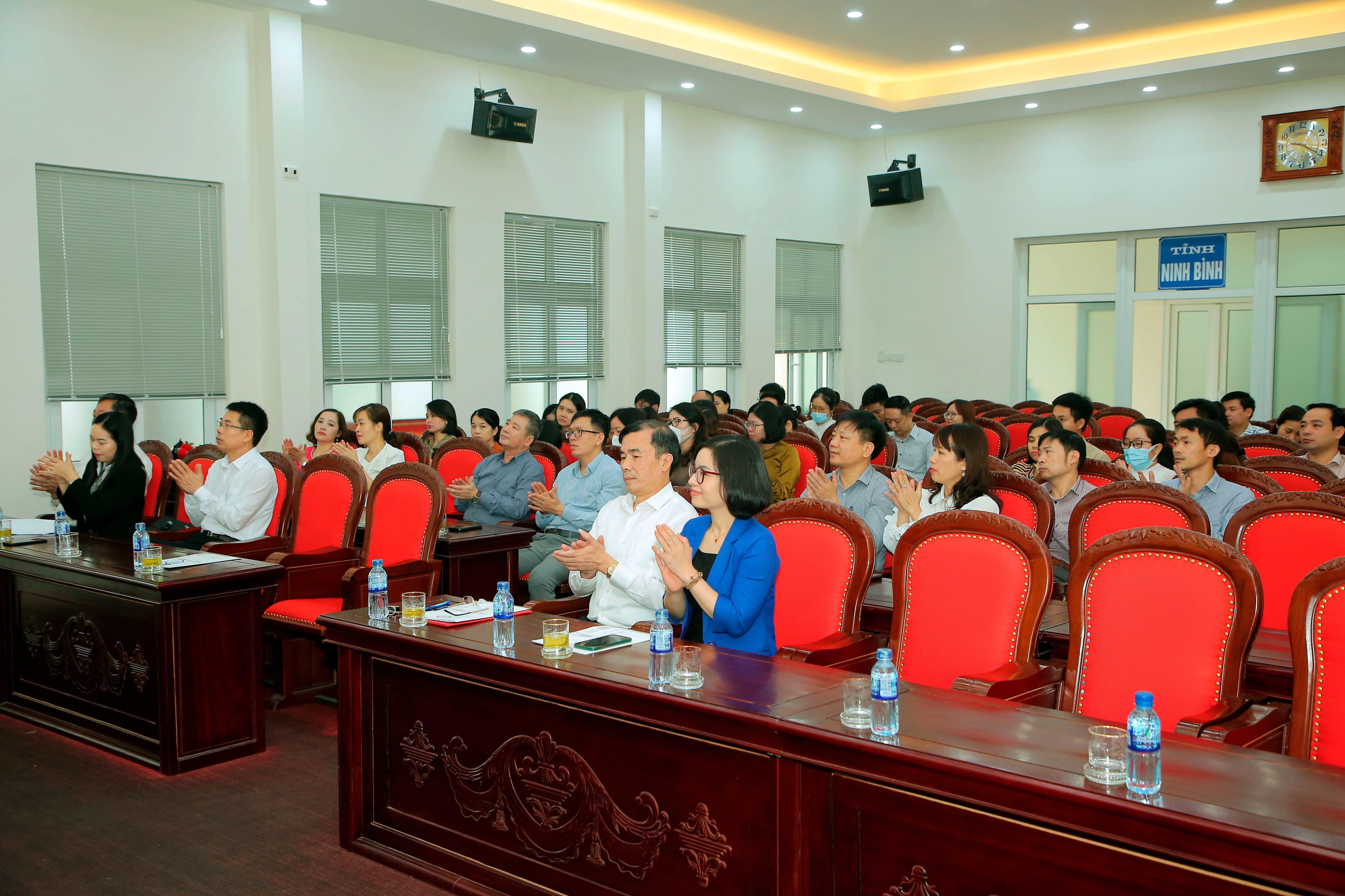 Công bố Quyết định bổ nhiệm lại Giám đốc NHNN chi nhánh tỉnh Ninh Bình