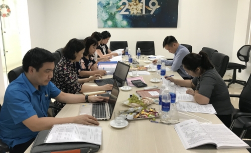 Công đoàn Ngân hàng Việt Nam kiểm tra việc chấp hành Điều lệ và công tác tài chính