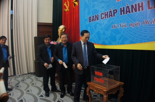 Công đoàn Ngân hàng Việt Nam tổ chức thành công Hội nghị Ban chấp hành lần thứ 5 Khóa VI