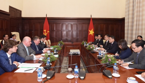 Thống đốc NHNN Việt Nam tiếp Chủ tịch Ban Lãnh đạo IIB