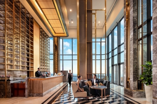 Có gì bên trong khách sạn siêu sang cao nhất Đông Nam Á?