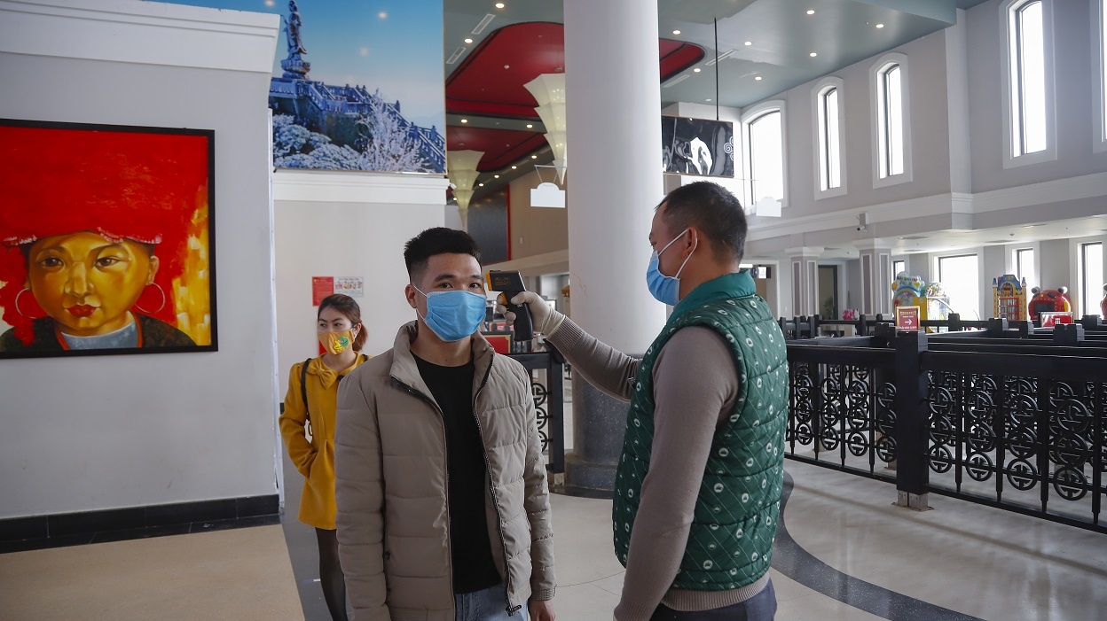 nhieu diem den don khach tro lai du lich noi dia am dan