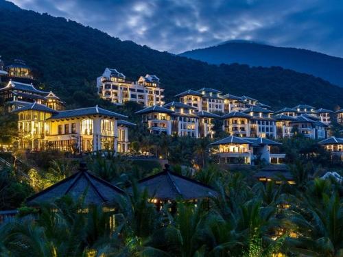 Khu nghỉ dưỡng nổi tiếng của Đà Nẵng được vinh danh trong top khách sạn tốt nhất thế giới