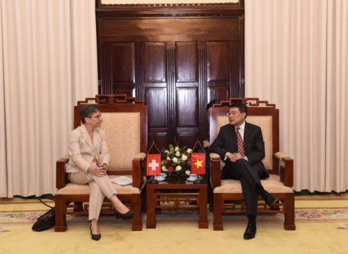 Thống đốc NHNN Việt Nam tiếp Đại sứ Đặc mệnh toàn quyền Liên bang Thụy Sỹ