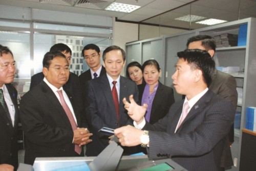 Ngân hàng Việt vào mùa hợp tác quốc tế