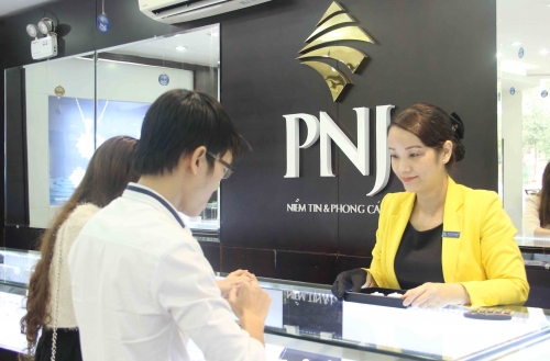 Một năm kinh doanh thành công của PNJ
