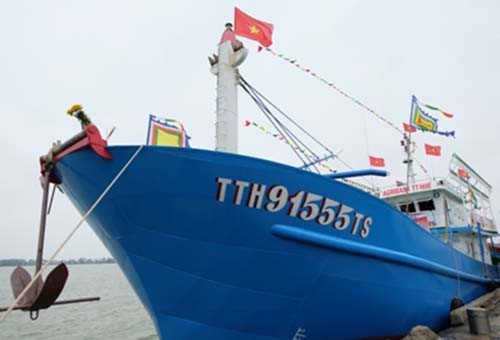 Hạ thuỷ tàu cá hiện đại nhất tại Huế