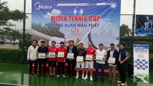 Giải tennis mừng xuân 2018 - Tranh cup Midea tìm ra nhà vô địch