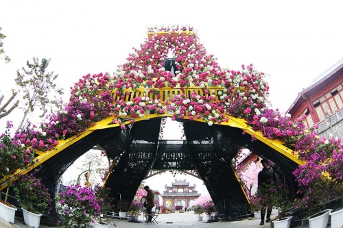 Kỳ quan năm châu hội tụ bên vịnh di sản Hạ Long tại lễ hội hoa lớn chưa từng có