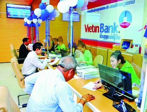 Ngân hàng Việt bước cùng toàn cầu