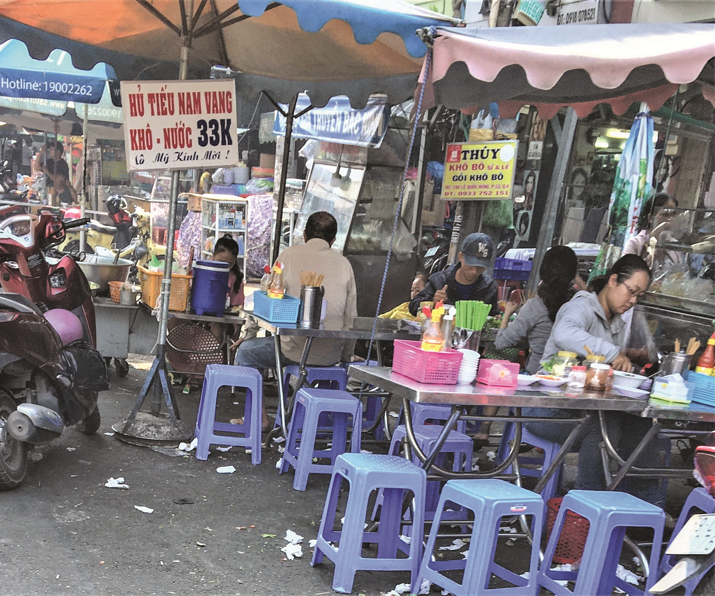 TP.HCM: Thực phẩm đường phố chưa an toàn