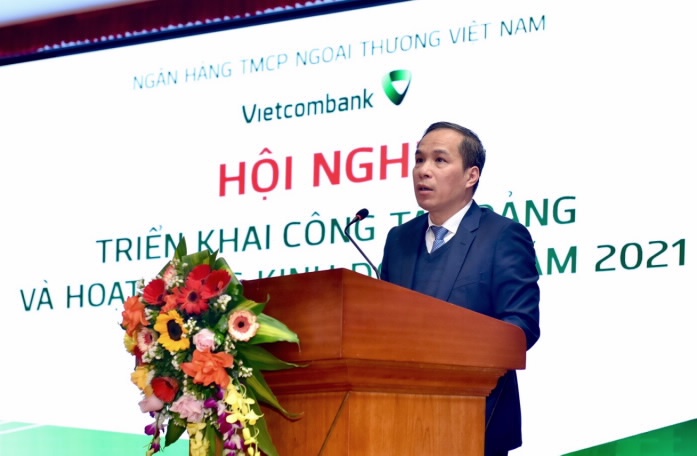 vietcombank trien khai dong bo cac giai phap ho tro dong hanh cung doanh nghiep nguoi dan on dinh san xuat kinh doanh