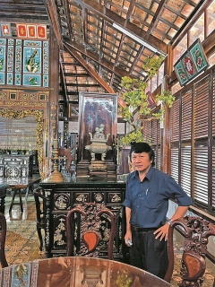 Thăm khu Nhà lớn Long Sơn