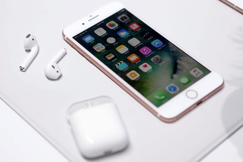 Apple tung ra bản cập nhật mới cho tai nghe không dây AirPods
