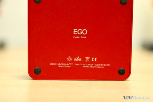 Đánh giá nhanh Powergo Ego, pin dự phòng kiêm dock sạc cho smartphone
