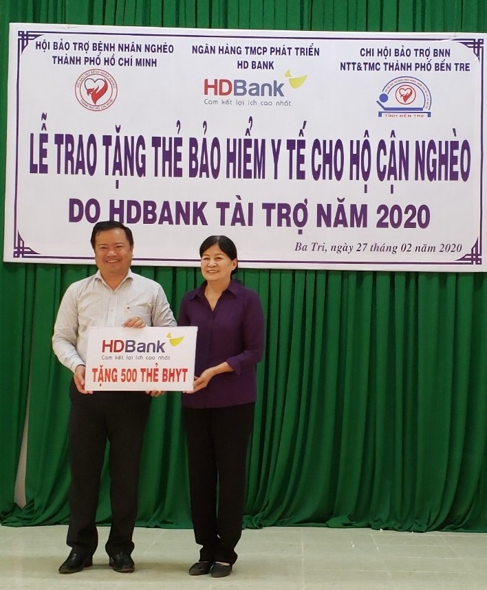HDBank chung tay hỗ trợ người nghèo vượt qua mùa dịch bệnh