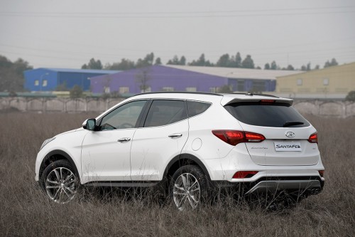 Hyundai Santa Fe 2016 Review  carsalescomau