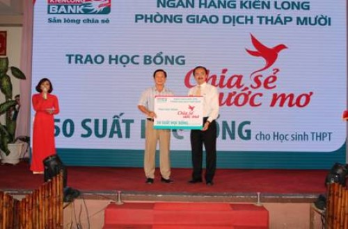 Kienlongbank khai trương PGD Tháp Mười – Chi nhánh Đồng Tháp