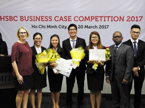 RMIT đại diện Việt Nam tham gia cuộc thi tình huống kinh doanh tại Hồng Kông