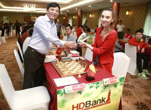 Giải Cờ vua Quốc tế HDBank - Ván 2: Các kỳ thủ chủ nhà chơi bùng nổ