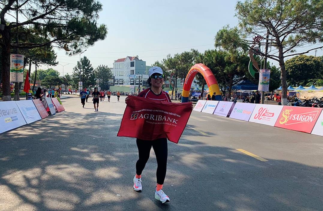 agribank dong hanh cung giai vo dich quoc gia marathon bao tien phong nam 2021