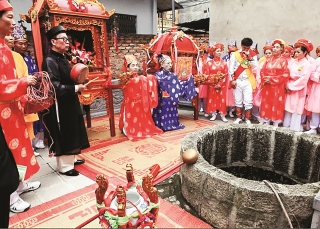 Giữ hồn làng trong ảnh