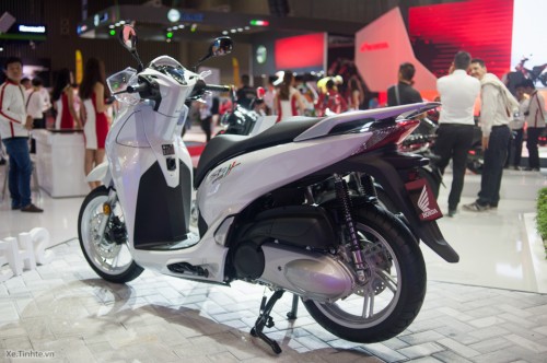 Ngắm ảnh thực tế Honda SH 300i ABS giá 248 triệu vừa ra mắt ở VN