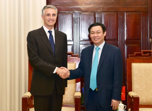Phó Thủ tướng Vương Đình Huệ tiếp Đoàn IMF