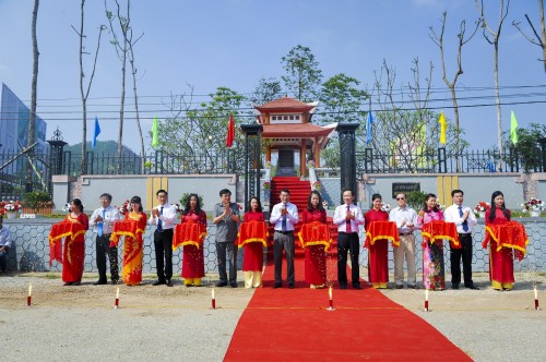 Khánh thành Bia di tích lịch sử ngành Ngân hàng tại Tuyên Quang