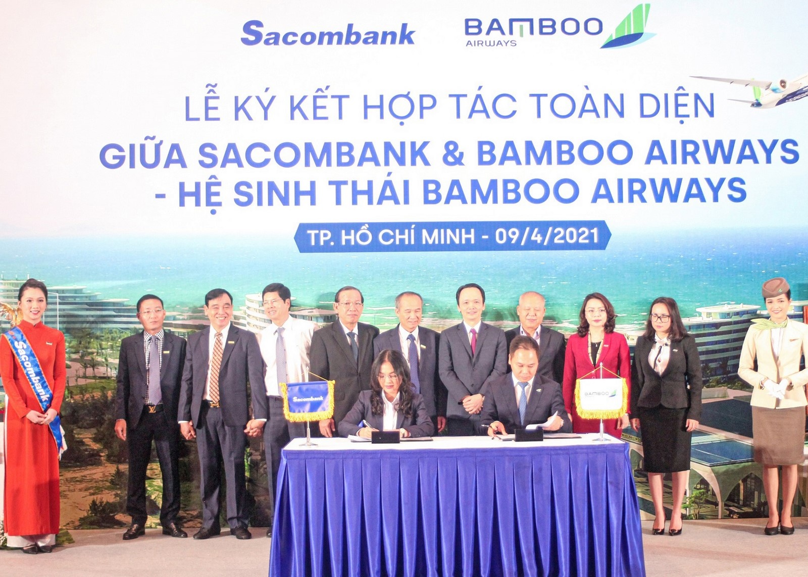 Sacombank và Bamboo Airways hợp tác toàn diện