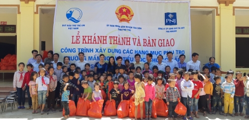 Quỹ từ thiện PNJ xây công trình phụ trợ trường học ở Phú Thọ
