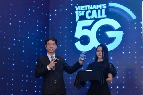 Viettel thực hiện cuộc gọi 5G đầu tiên tại Việt Nam