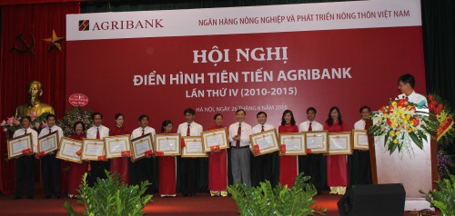 Agribank tổ chức Hội nghị Điển hình tiên tiến lần thứ IV