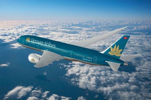 SHB hợp tác Vietnam Airlines ưu đãi dặm thưởng Bông Sen Vàng