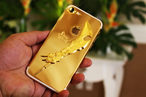 iPhone 7 mạ vàng gắn 