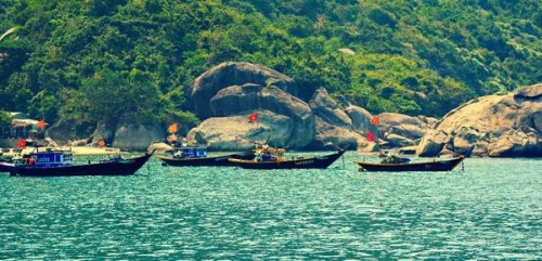 Cùng hướng về “Biển Việt Nam xanh”