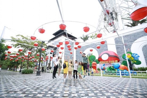 Khai mạc lễ hội đèn lồng lớn nhất Đà Nẵng, khán giả nhí mê mẩn không muốn về