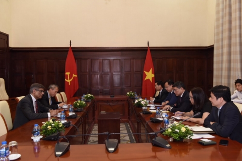 BIS mong muốn tăng cường hợp tác với các ngân hàng Việt Nam