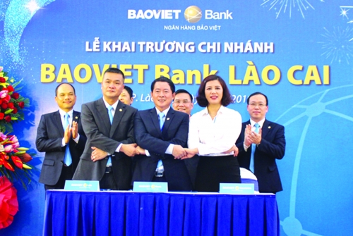 BAOVIET Bank: Không ngừng mở rộng mạng lưới, tăng ưu đãi khách hàng