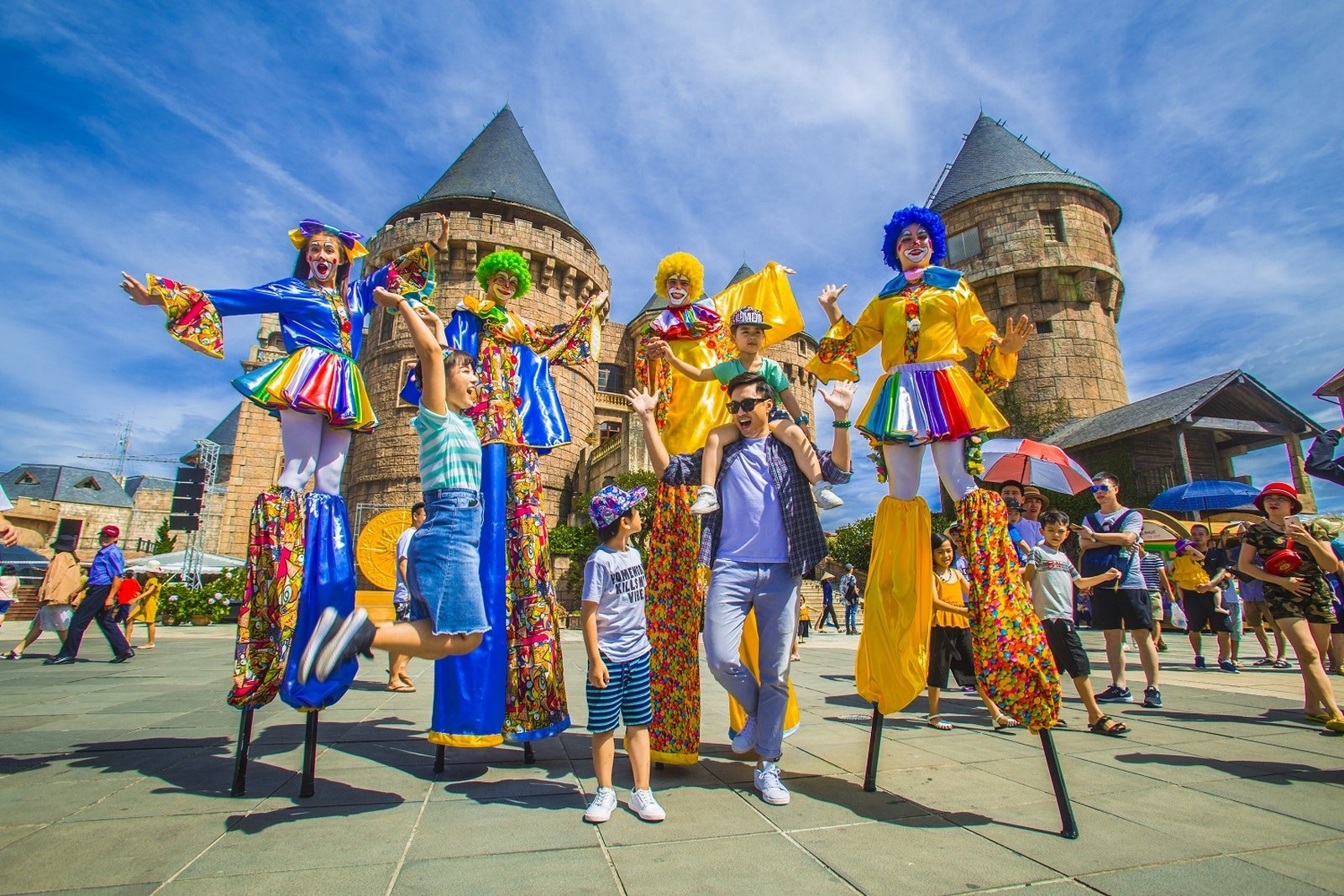 Mục sở thị các công viên giải trí Việt Nam bắt kịp xu hướng thế giới