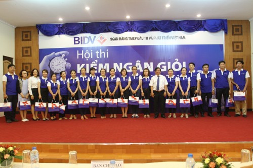 BIDV tổ chức Hội thi kiểm ngân giỏi năm 2016 khu vực miền Trung
