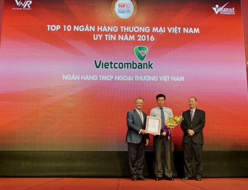Vietcombank tiếp tục nằm trong Top 10 NH uy tín tại Việt Nam