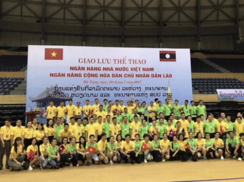 Khai mạc Chương trình giao lưu thể thao giữa NHNN Việt Nam và NH CHDCND Lào