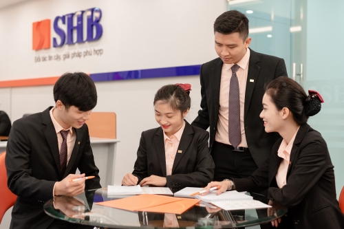 SHB: 4 năm liên tiếp Top 10 Ngân hàng Việt Nam uy tín nhất