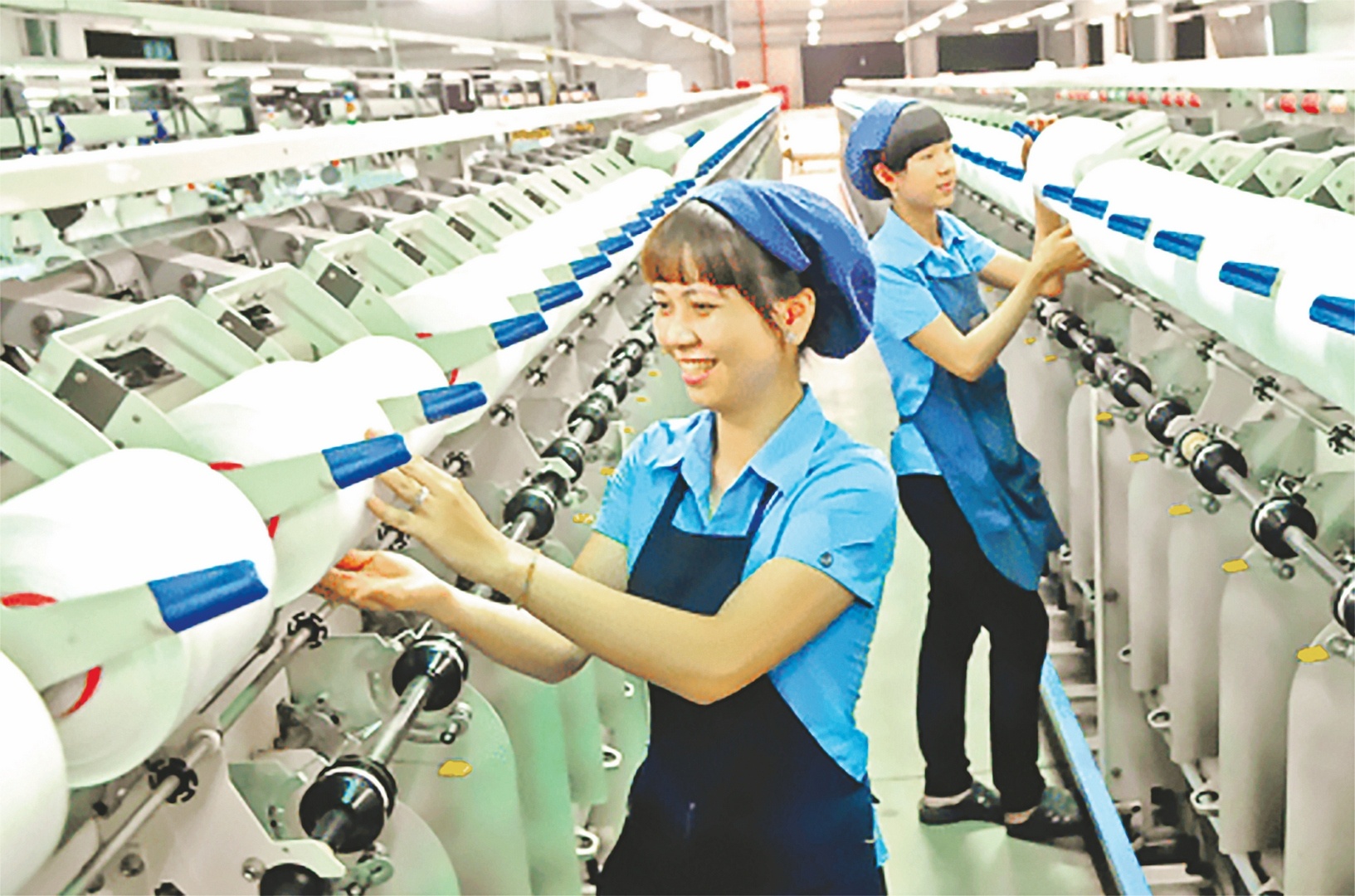 Kinh tế Việt Nam “lạc nhịp” tích cực